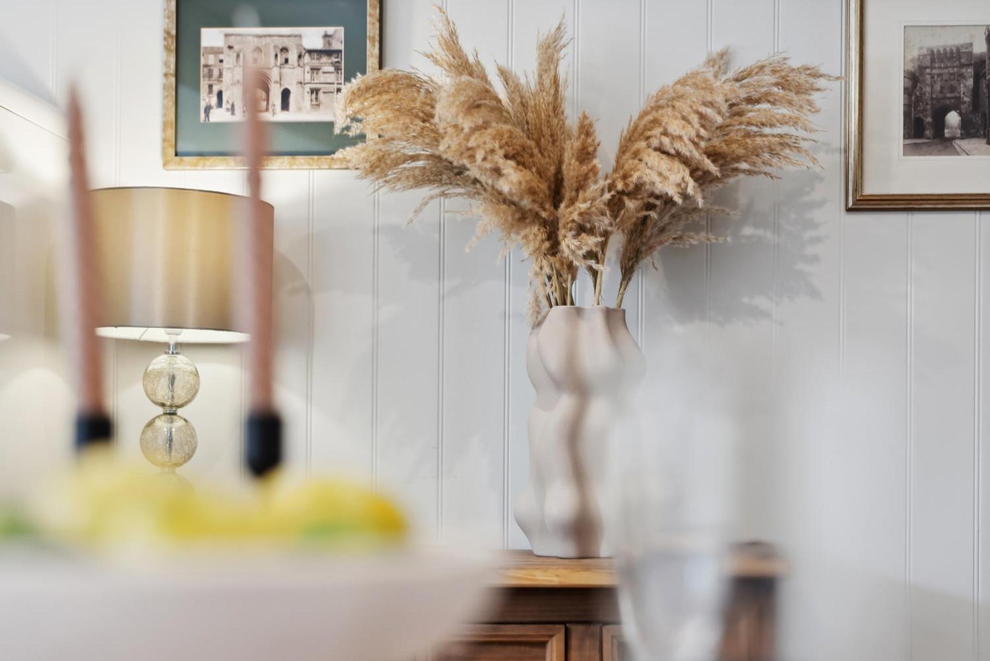2 Bedrooms Stunning Westgate Cottage Retreat, Central Winchester, Free On-Street Parking Permit, With Garden Close To Cathedral - Sleeps 6, Pets Are Welcome, Summer Special Offer! - By Blue Puffin Stays Exterior photo